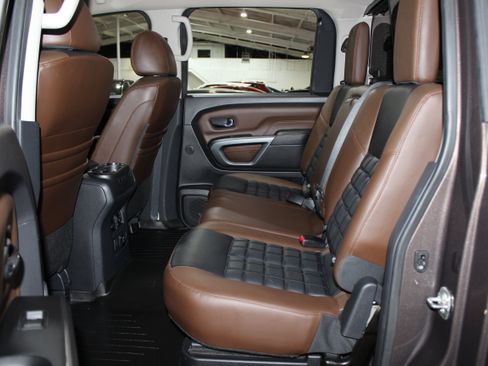 Used 2018 Nissan Titan Platinum Reserve w/ Platinum Utility Package image 26