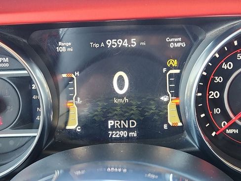 Used 2019 Jeep Wrangler Unlimited Rubicon image 30