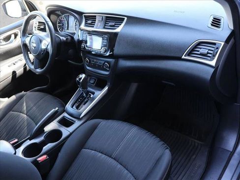 Used 2017 Nissan Sentra SV FWD image 24
