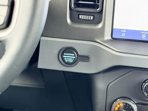 Used 2024 Ford Bronco Big Bend image 26