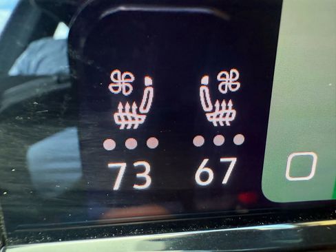 Used 2022 Volkswagen GTI Autobahn image 33