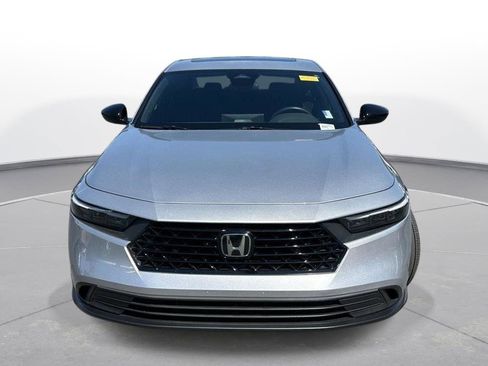 Used 2024 Honda Accord Sport image 3