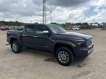 Used 2025 Toyota Tacoma Limited