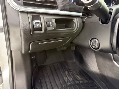 Used 2019 Cadillac XTS Luxury FWD image 12
