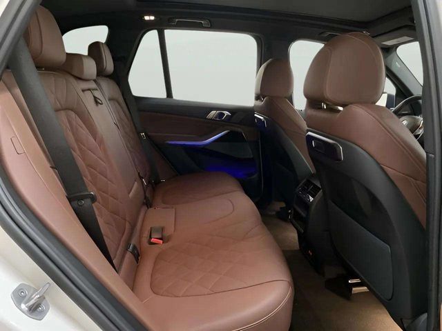 Used 2026 BMW X5 xDrive40i AWD/4WD image 72