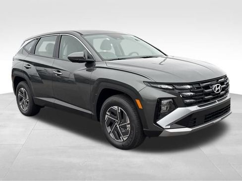 New 2026 Hyundai Tucson Blue SE AWD/4WD image 7