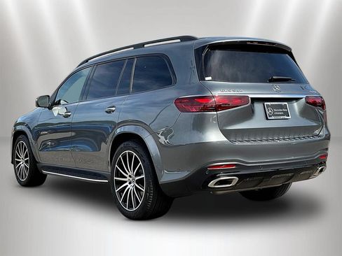 Certified 2025 Mercedes-Benz GLS 580 4MATIC image 5