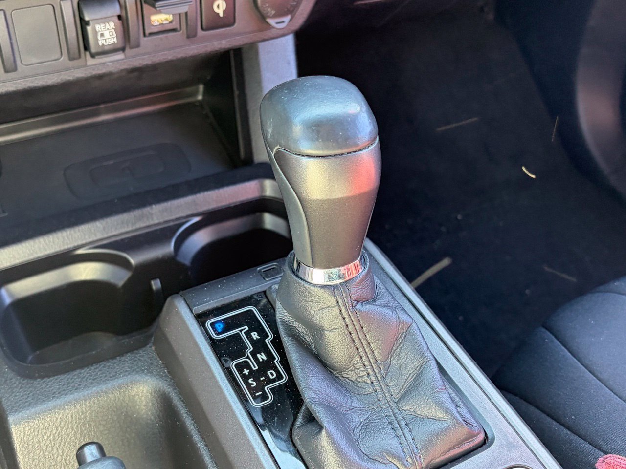Used 2021 Toyota Tacoma TRD Off-Road RWD image 7