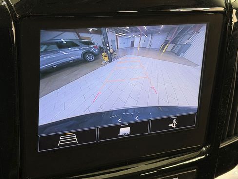 Used 2020 Chevrolet Traverse LT AWD/4WD image 22