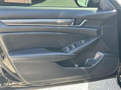 Used 2019 Honda Accord Sport image 19
