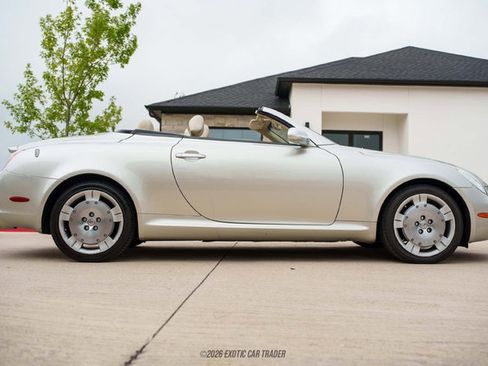 Used 2003 Lexus SC 430 Convertible RWD image 9