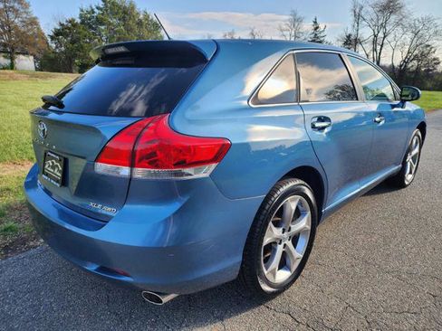 Used 2012 Toyota Venza XLE image 6