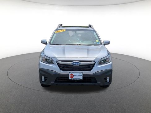 Used 2021 Subaru Outback Premium AWD/4WD image 2