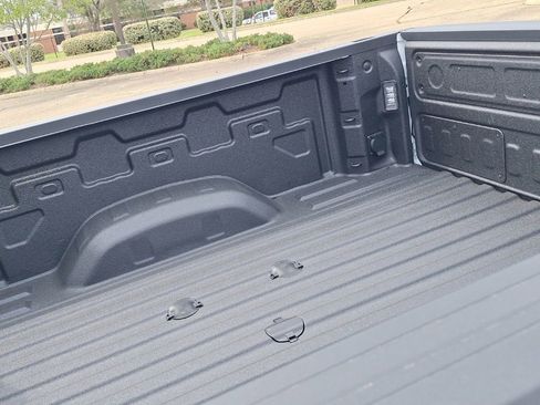 New 2026 Chevrolet Silverado 2500 LT image 24