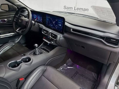 Used 2024 Ford Mustang GT Premium image 28
