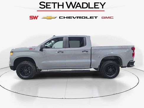 Used 2024 Chevrolet Silverado 1500 Custom Trail Boss AWD/4WD image 4