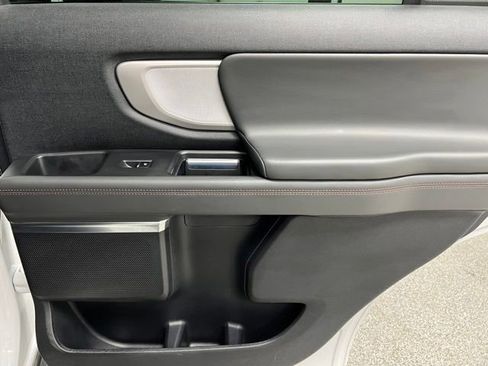 Used 2025 Ford Expedition Active AWD/4WD image 52
