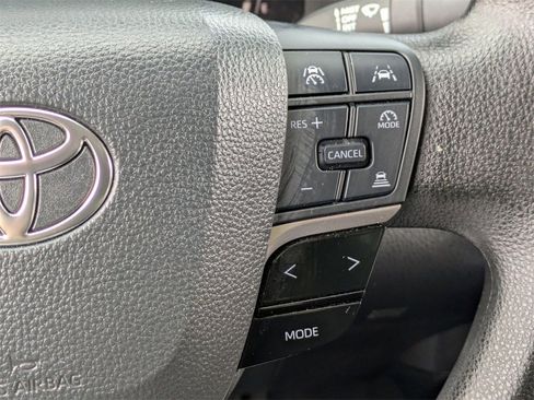 Used 2025 Toyota Camry LE image 21