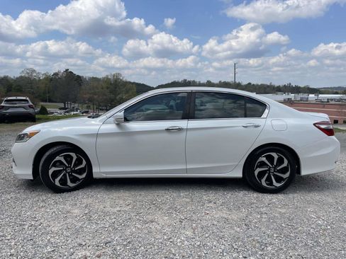 Used 2016 Honda Accord EX-L image 25