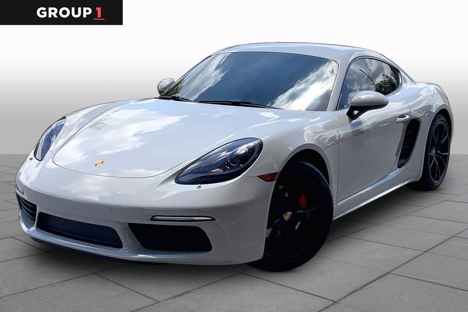Used 2021 Porsche 718 Cayman RWD image 1