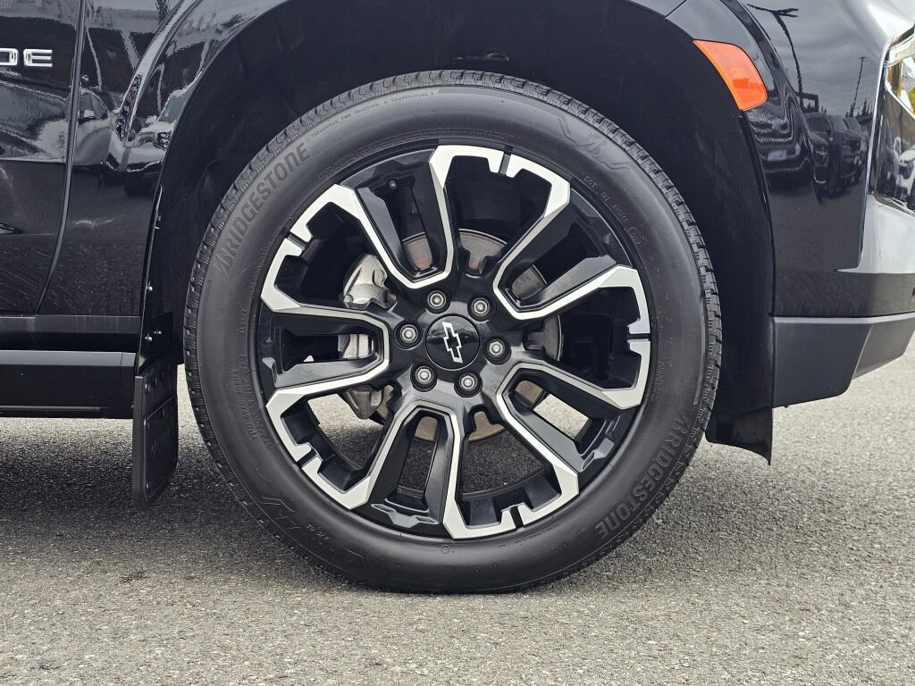 Certified 2023 Chevrolet Tahoe High Country AWD/4WD image 36