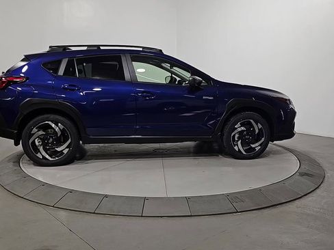 New 2026 Subaru Crosstrek 2.5i Limited w/ Crosstrek Mirror Package image 7