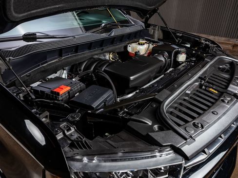 Used 2019 Chevrolet Silverado 1500 RST w/ All-Star Edition image 37