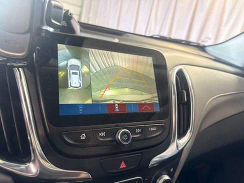Used 2018 Chevrolet Equinox Premier AWD/4WD image 31