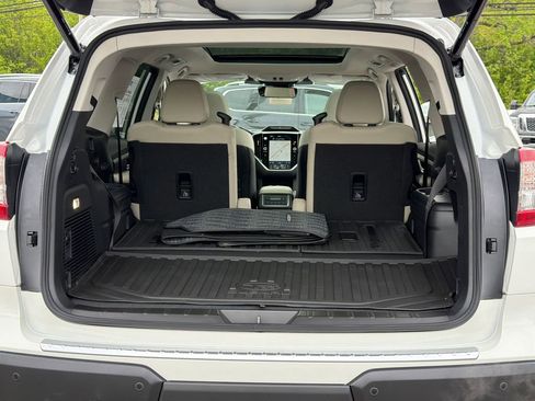 New 2026 Subaru Ascent Limited image 13