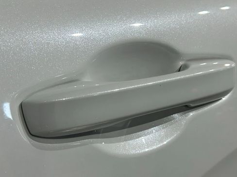 Used 2024 Honda HR-V LX image 19