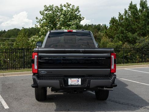 New 2026 Ford F250 Platinum w/ FX4 Off-Road Package AWD/4WD image 15