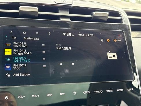 Used 2024 Hyundai Tucson Limited AWD/4WD image 15