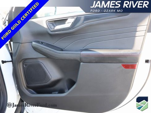 Certified 2023 Ford Escape ST-Line Select image 8