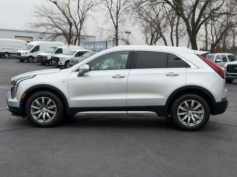 Used 2020 Cadillac XT4 Premium Luxury AWD/4WD image 4