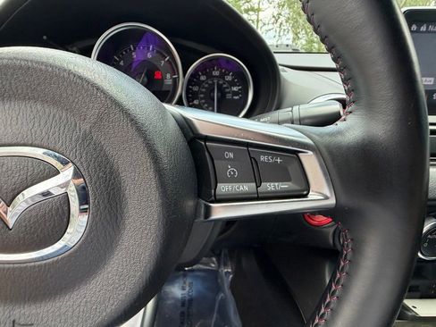 Used 2018 MAZDA MX-5 Miata Grand Touring RWD image 16