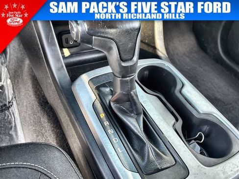 Used 2020 Chevrolet Colorado LT RWD image 28