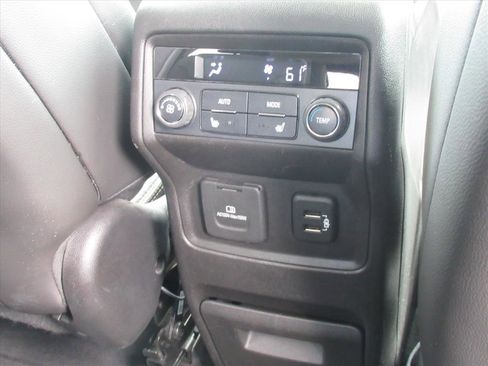 Used 2019 GMC Acadia Denali w/ Technology Package image 15