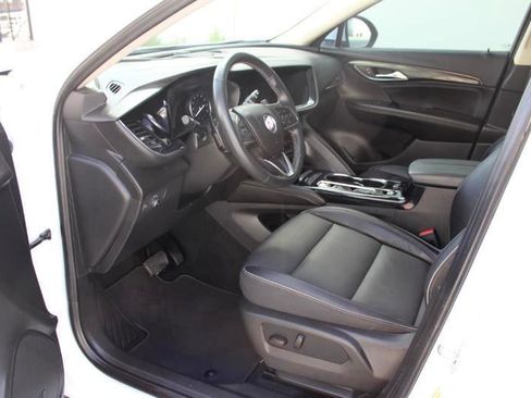 Used 2023 Buick Envision Essence FWD image 9