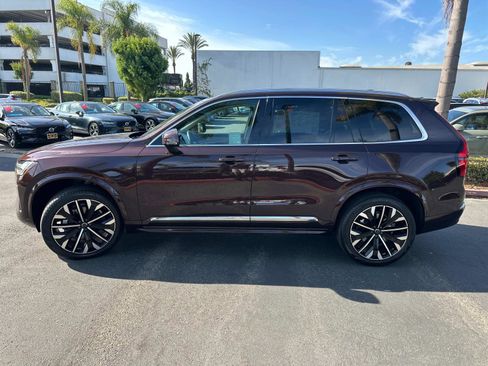 Certified 2025 Volvo XC90 B5 Core w/ Protection Package Premier image 7