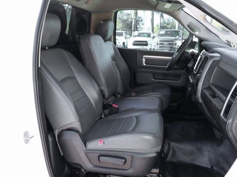 Used 2015 RAM 3500 Tradesman w/ Power & Remote Entry Group image 31