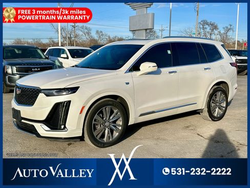 Used 2022 Cadillac XT6 Premium Luxury w/ Technology Package image 3