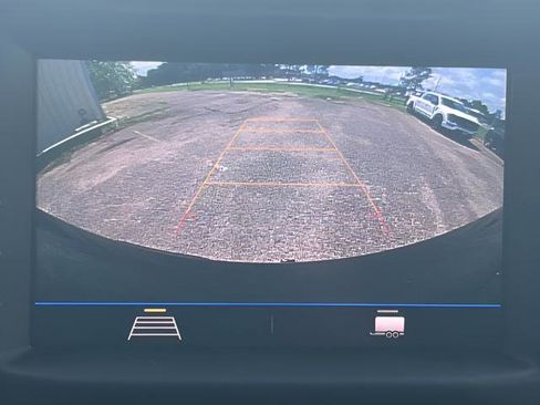 Used 2020 Chevrolet Silverado 1500 Custom Trail Boss w/ Custom Convenience Package image 25