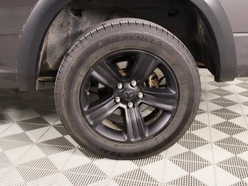 Used 2021 RAM 1500 Classic Warlock image 17