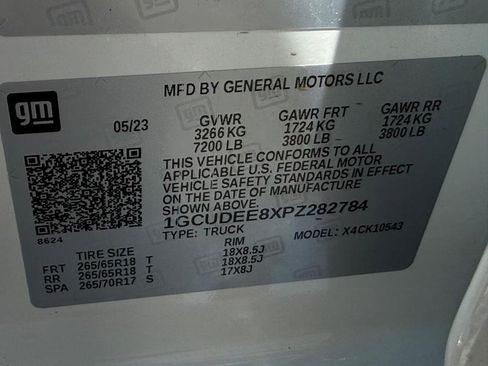 Used 2023 Chevrolet Silverado 1500 RST AWD/4WD image 22
