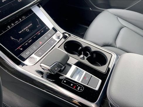 New 2026 Audi Q7 2.0T Premium image 7