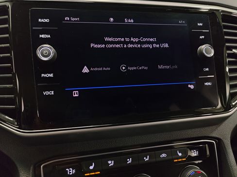 Certified 2023 Volkswagen Atlas Cross Sport SEL AWD/4WD image 25