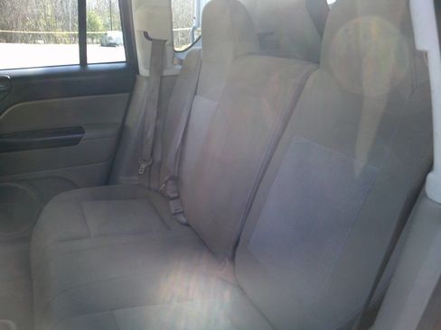 Used 2011 Jeep Compass 2WD image 14