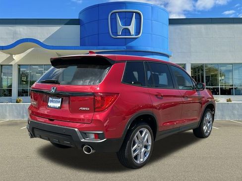 Used 2024 Honda Passport EX-L image 4