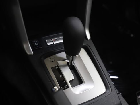 Used 2018 Subaru Forester 2.5i Premium w/ All-Weather Package image 23