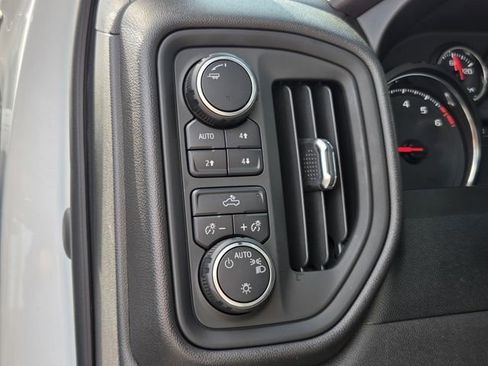 Used 2021 Chevrolet Silverado 1500 Custom Trail Boss w/ Safety Confidence Package image 20